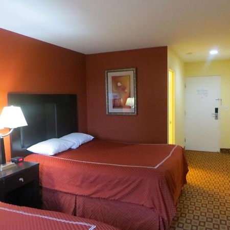 Super 8 By Wyndham Chicago Northlake O'Hare South Oda fotoğraf