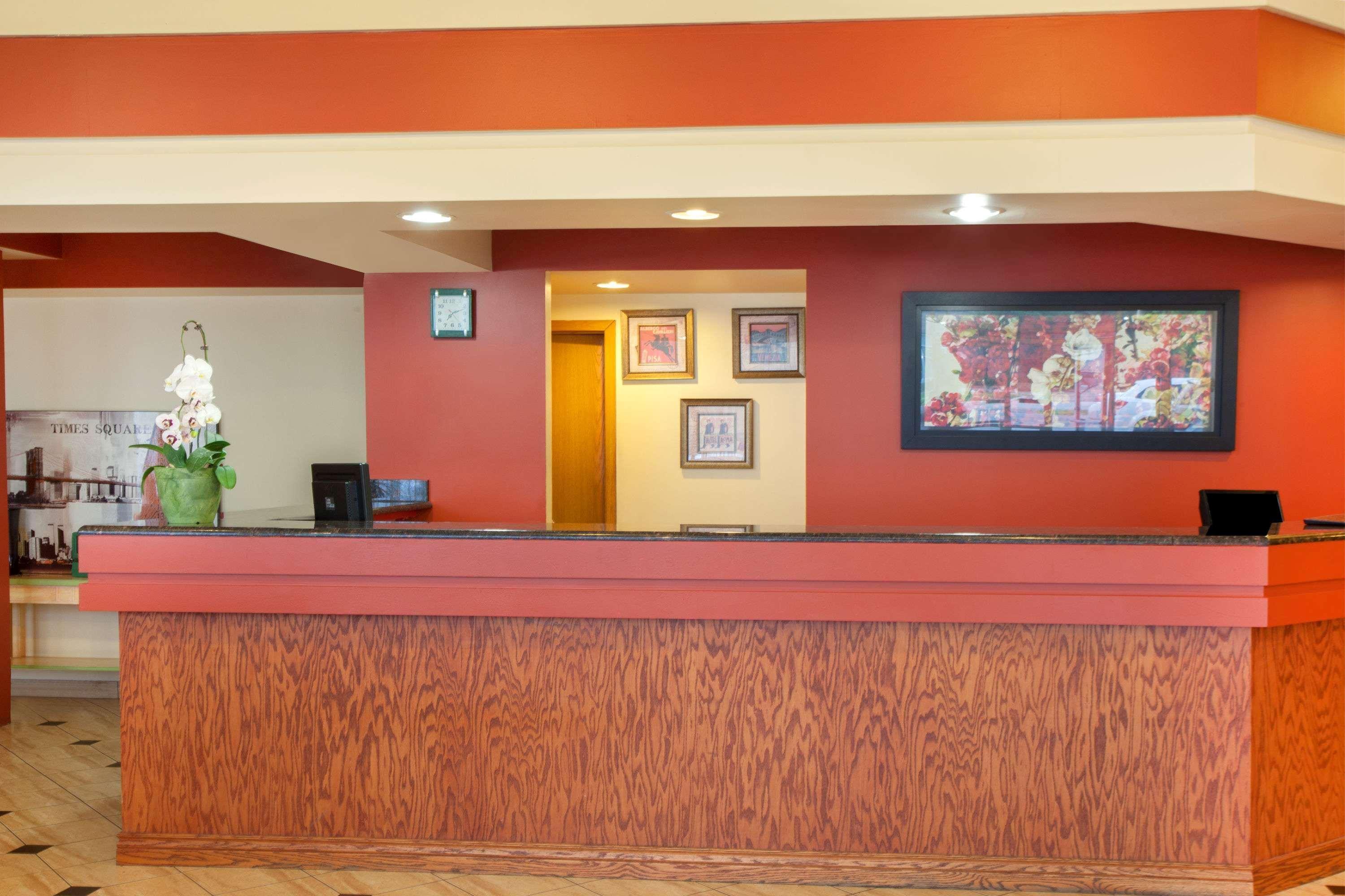 Super 8 By Wyndham Chicago Northlake O'Hare South Dış mekan fotoğraf