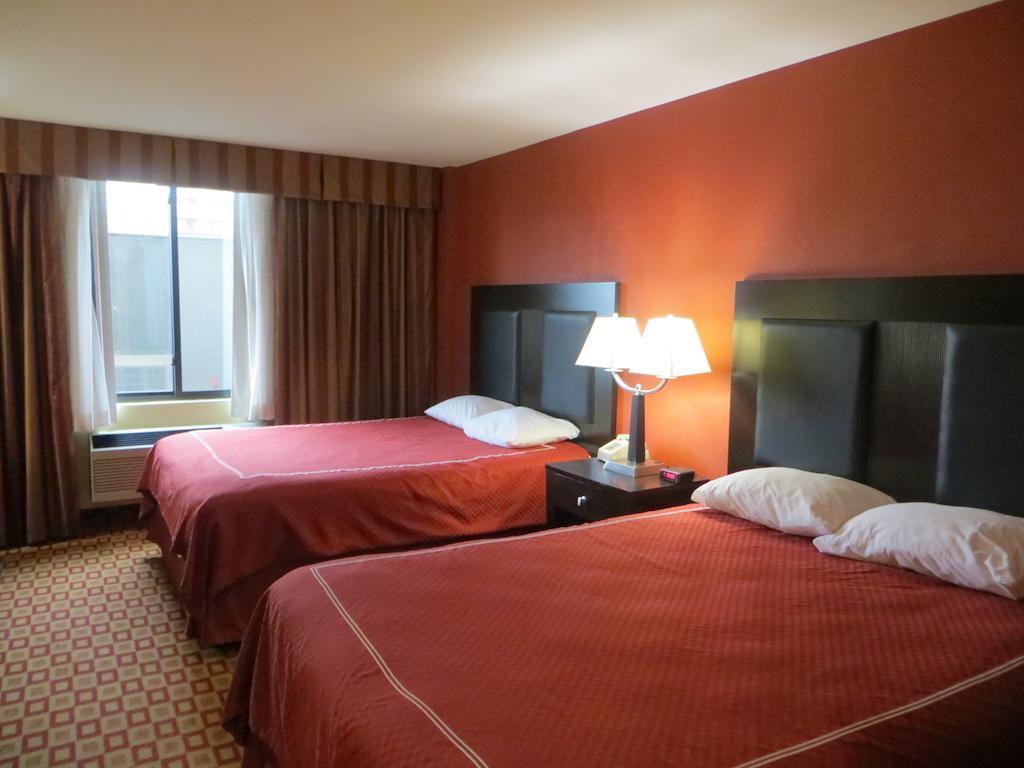 Super 8 By Wyndham Chicago Northlake O'Hare South Oda fotoğraf